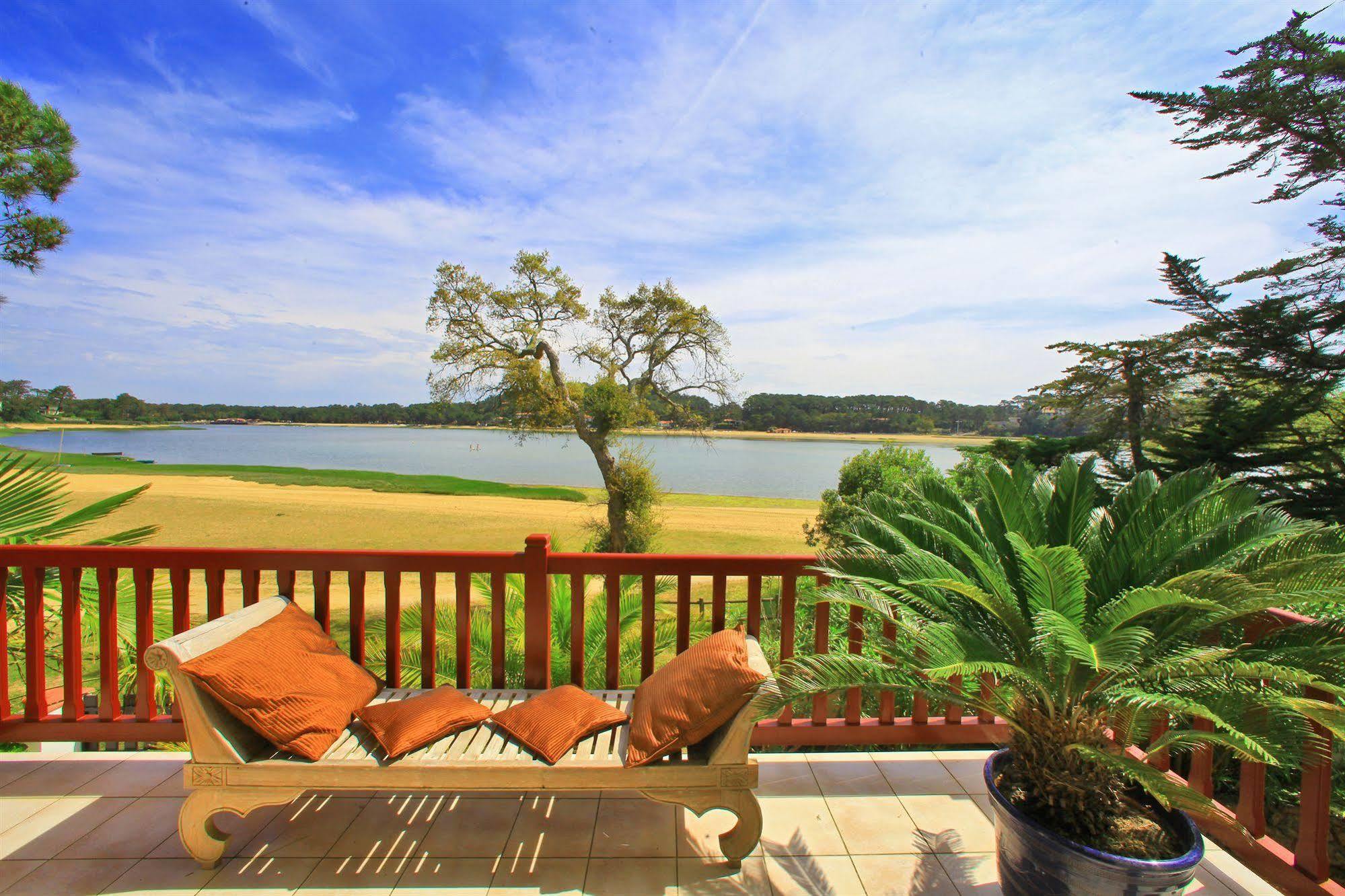 Hotel Les Hortensias Du Lac Soorts-Hossegor Kültér fotó