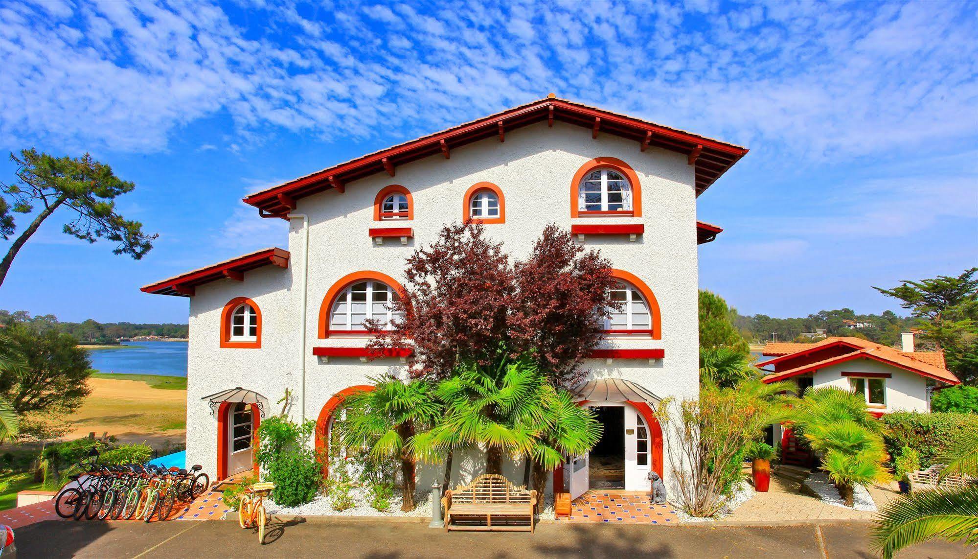 Hotel Les Hortensias Du Lac Soorts-Hossegor Kültér fotó
